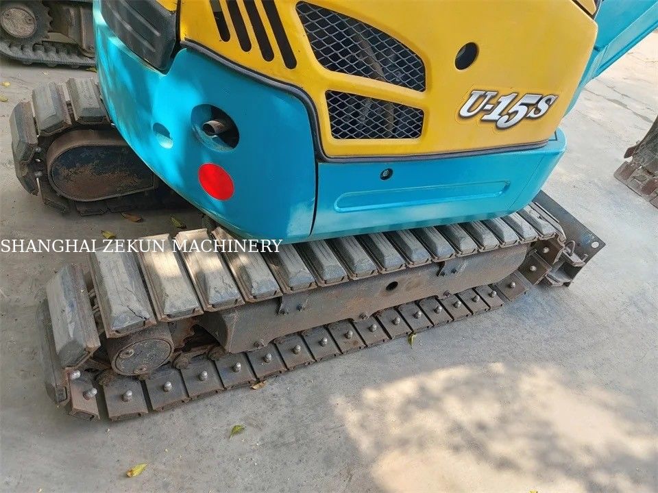 Excavatrice utilisée de petite taille avec autre cylindre hydraulique certifiée CE EPA/Euro V 0,8t-2T