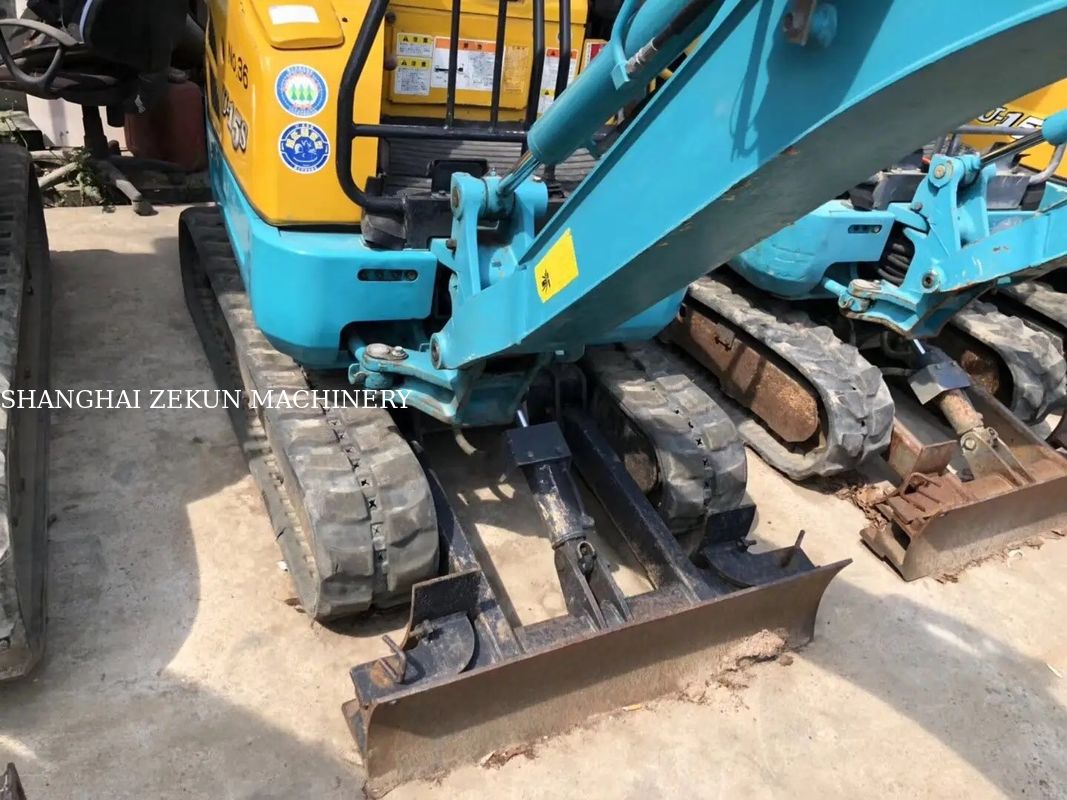 Excavatrice utilisée de petite taille avec autre cylindre hydraulique certifiée CE EPA/Euro V 0,8t-2T