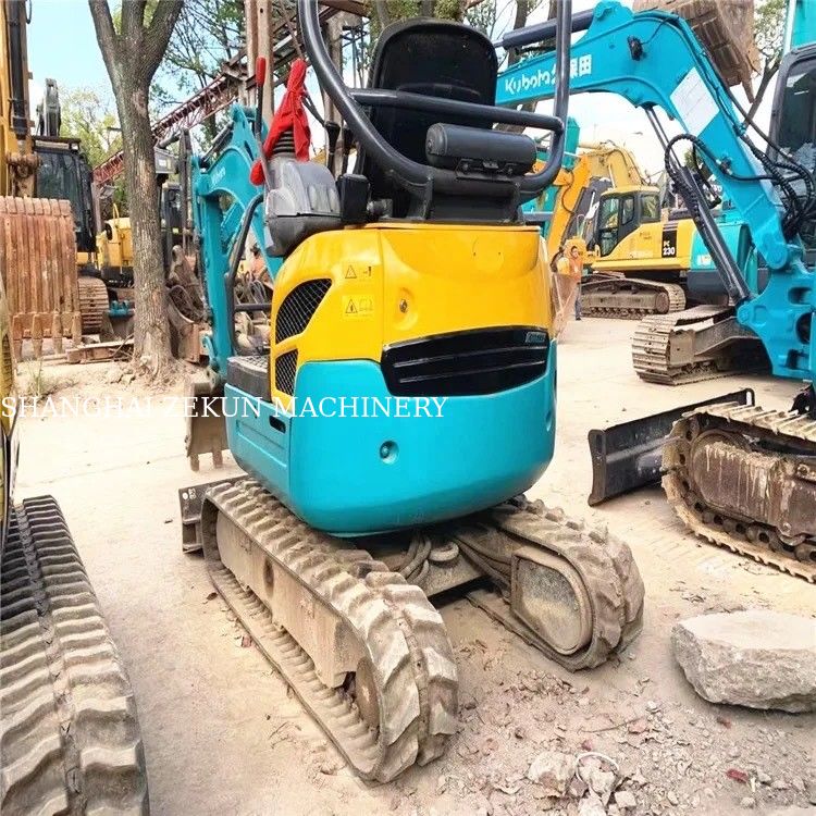 Excavatrice utilisée de petite taille avec autre cylindre hydraulique certifiée CE EPA/Euro V 0,8t-2T