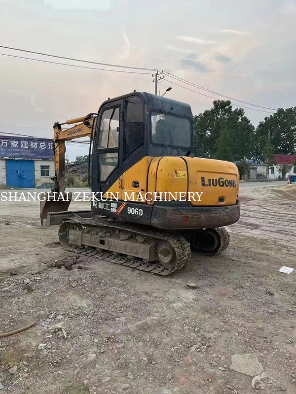 9017F ZTS Mini Excavatrice à rampe de 1,8 tonne par Liu Gong 46,3 kW Maschine Poids 7500 kg