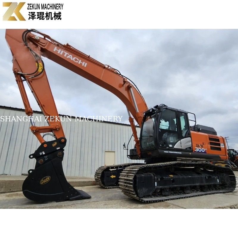 30 tonnes d'excavatrice utilisée Hitachi ZX300 ZX300LC-6 Vente pour le creusement de bâtiments en 2022