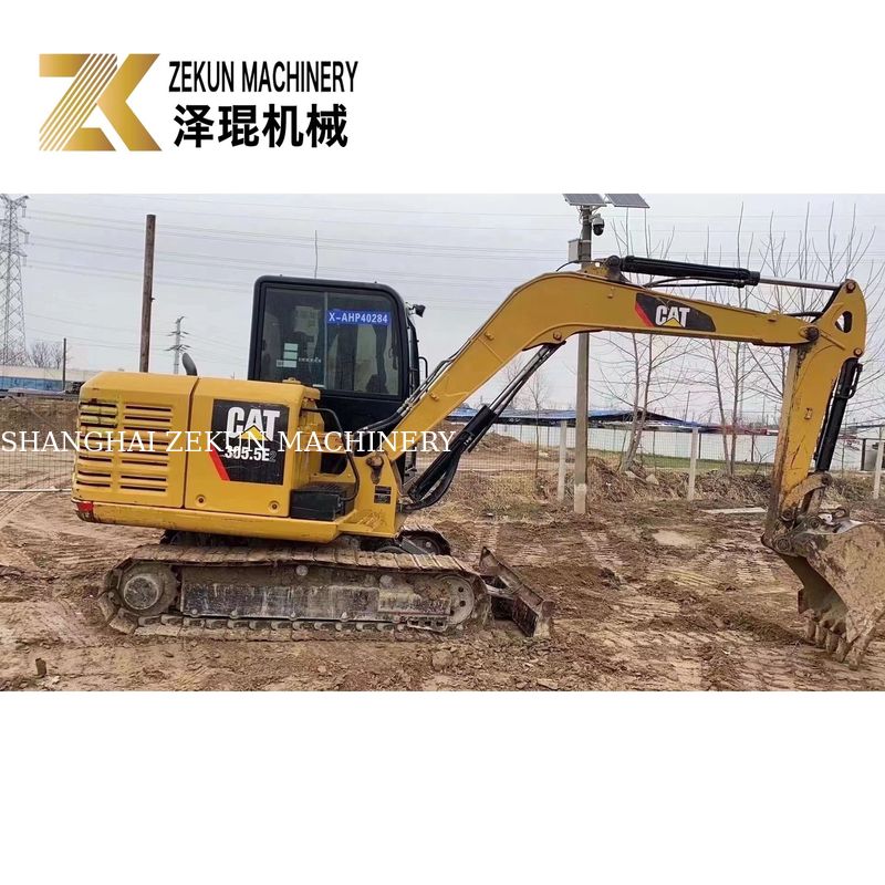 Utilisé CAT 305.5E2 Mini Excavator Tracé 305.5 5380 KG Poids de la machine 32KW Puissance