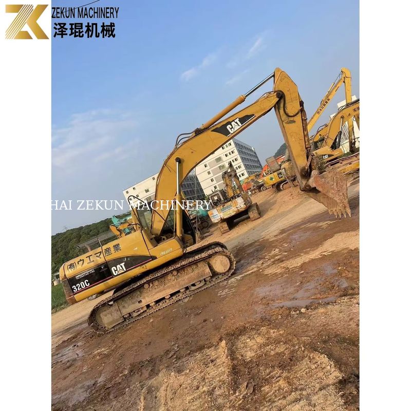 Excavateur de 20 tonnes CAT 320C utilisé et en bon état pour les besoins de vos clients