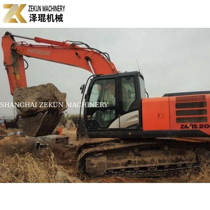 Cylindre hydraulique d'origine utilisé dans la pelle Hitachi Zaxis 200 avec moteur CC-6BG1T