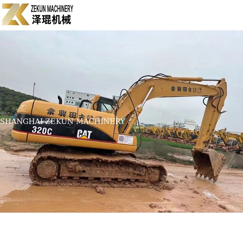 110KW Équipement lourd utilisé CAT320 Excavateur Caterpillar 320C Heures de travail 4001-6000