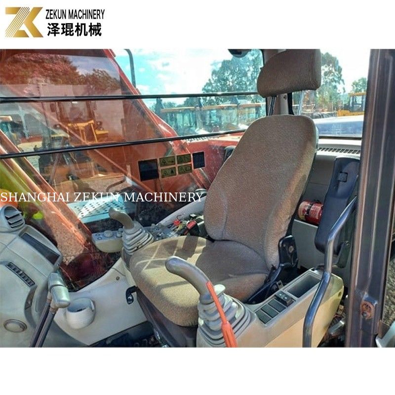 Excavateur Hitachi ZX210 ZX210LC-3 avec 2001-4000 heures de travail en bon état