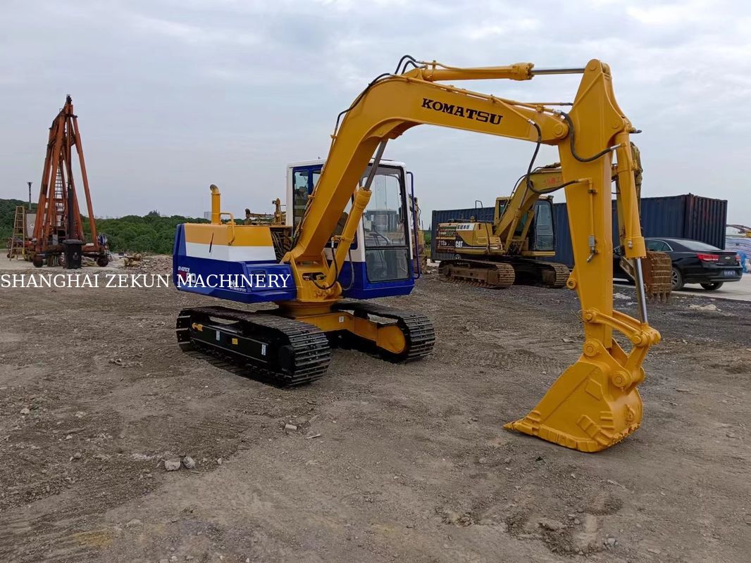 Excavatrice japonaise Komatsu PC60-6 à faible poids de 6 tonnes et en bon état