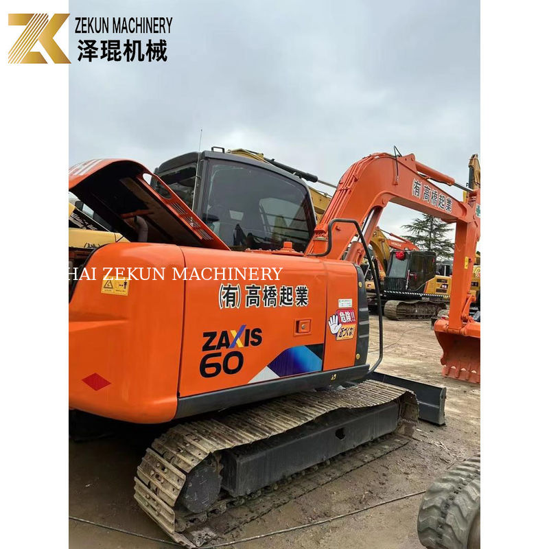 HITACHI ZX 60 6 tonnes Mini Excavateur hydraulique d'occasion avec 0,22 m3 de capacité de seau