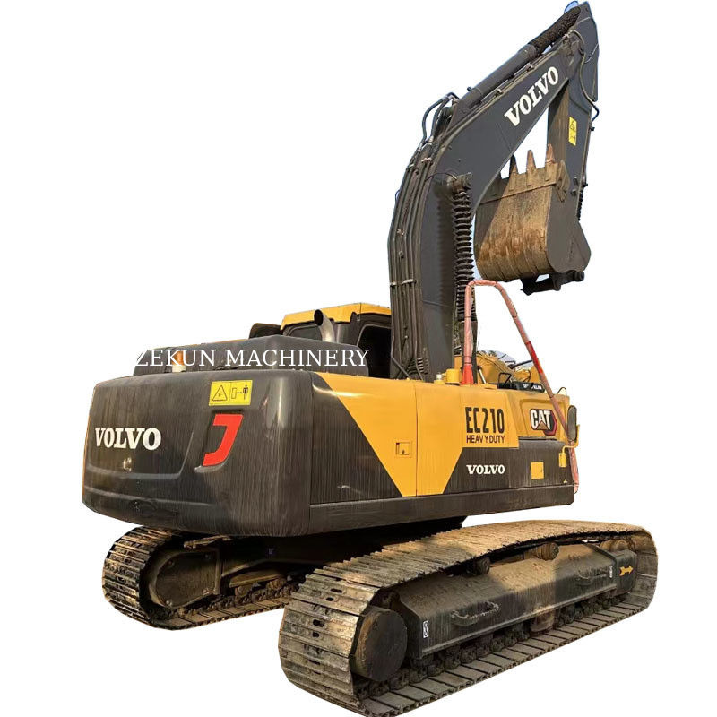 Excavateur Volvo EC210 d'occasion 21T avec cabine Volvo en bon état en 2022