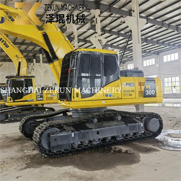 32 tonnes 1,8 m3 chargeurs à roues usagés KOMATSU PC 300-7LC HD 6LE LC-8