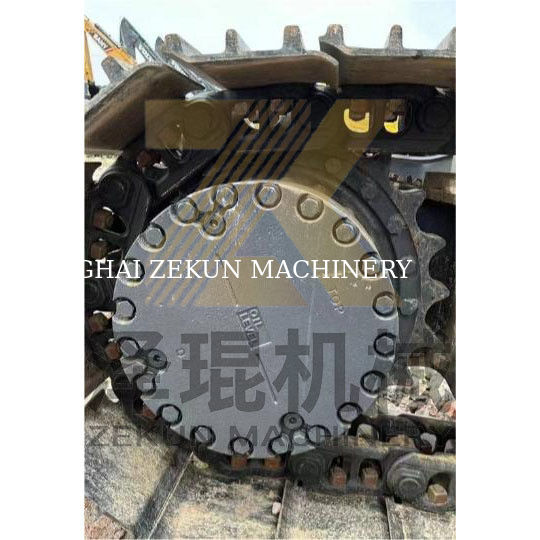 Excavateur Komatsu PC240-7 à faible temps de travail 0-2000 et autre cylindre hydraulique