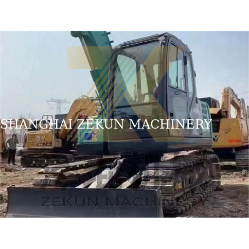 Utilisé Kobelco SK75 Kobelco Excavator Digger avec une capacité de 0.38 seau et abordable