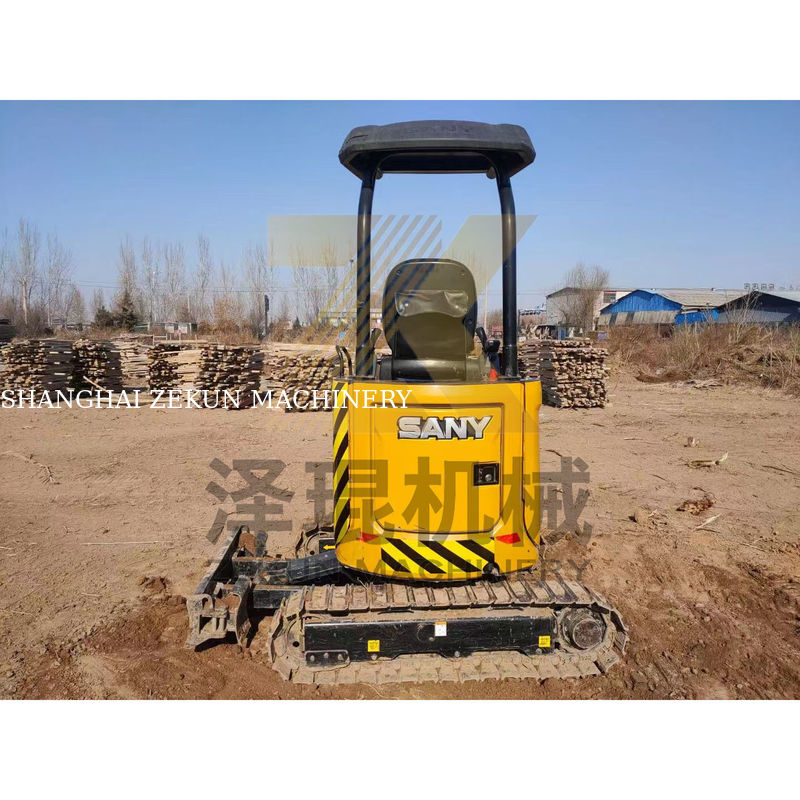 En bon état SANY SY18 mini-excavatrice de 1,8 tonne avec autre cylindre hydraulique
