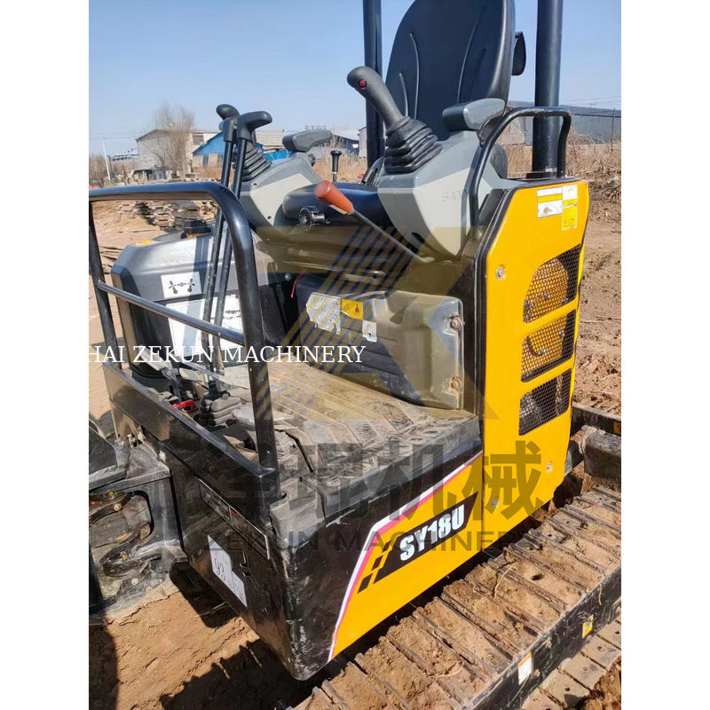En bon état SANY SY18 mini-excavatrice de 1,8 tonne avec autre cylindre hydraulique