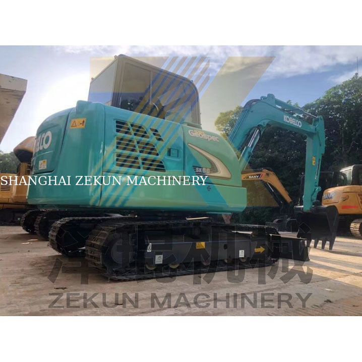 Excavateur mini Kobelco SK60-3 SK60-8 SK60-10 utilisé avec autre cylindre hydraulique