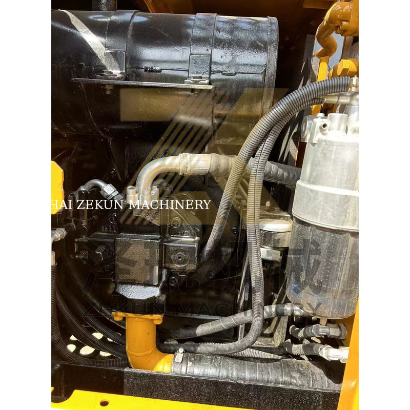 Excavateur Sany 75 C Pro d'occasion avec cylindre hydraulique original et moteur ISUZU