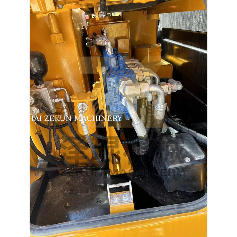 Autres excavatrices utilisées à Shanghai 6000 kg Poids de la machine et cylindre hydraulique