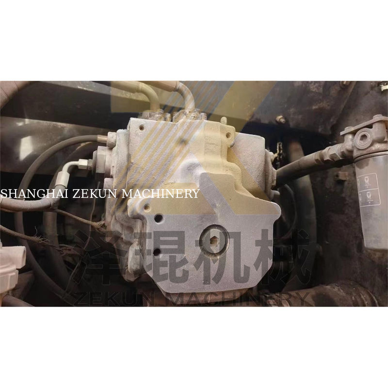 0.8m3 Capacité du seau Excavatrice utilisée Komatsu PC200-7 avec autre cylindre hydraulique