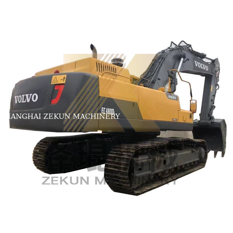 Excavateur Volvo EC480 d'occasion avec capacité de cuve de 3,3 m3 et autre soupape hydraulique