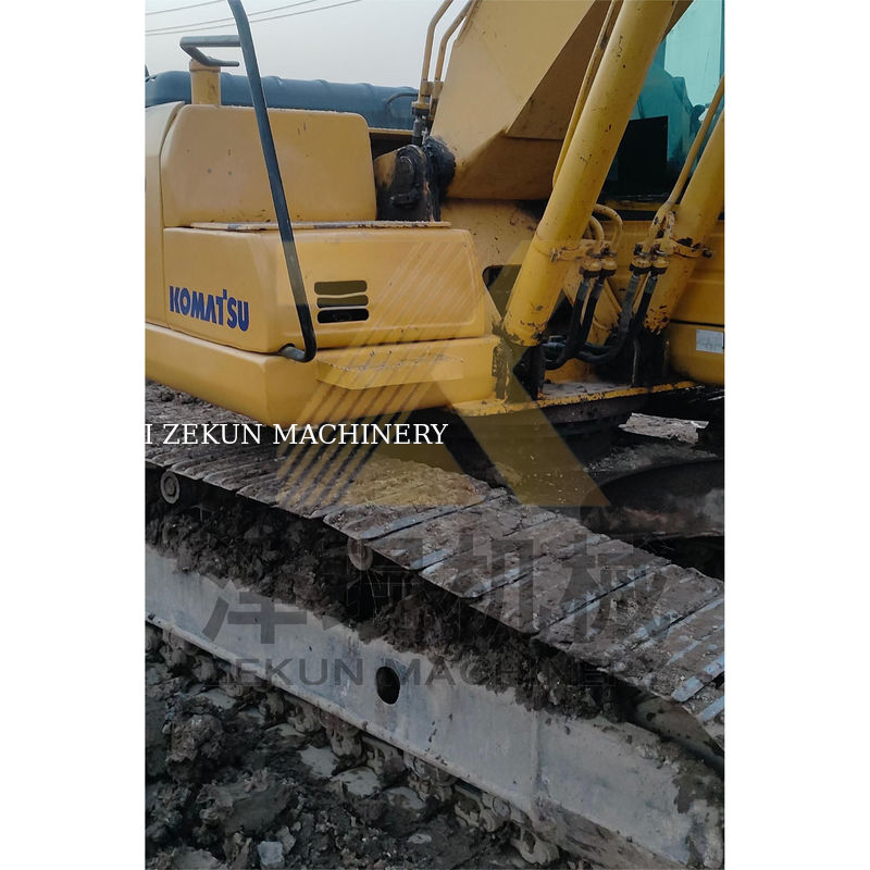 Komatsu PC200-7 PC200-8N1 Excavateur rampant avec moteur de 110 kW à Shanghai