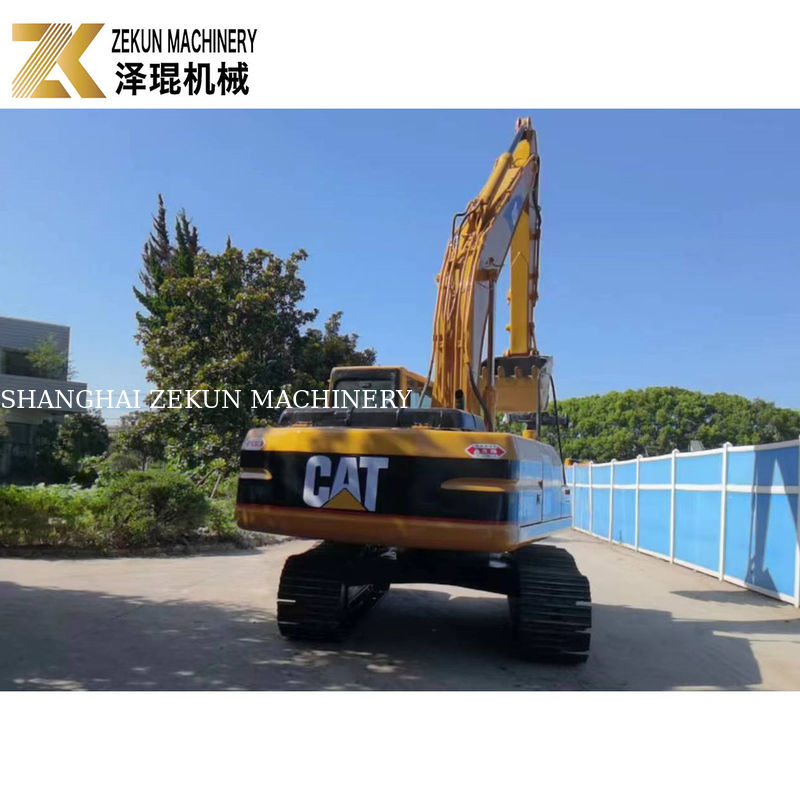 Excavateur Cat 320 BL d'occasion avec une capacité de seau de 0,92 m3 et 2001-4000 heures de travail