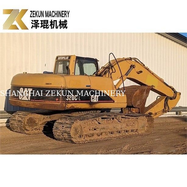 Excavateur Cat 320 D2 à moteur et pompe hydraulique 4000 heures de travail