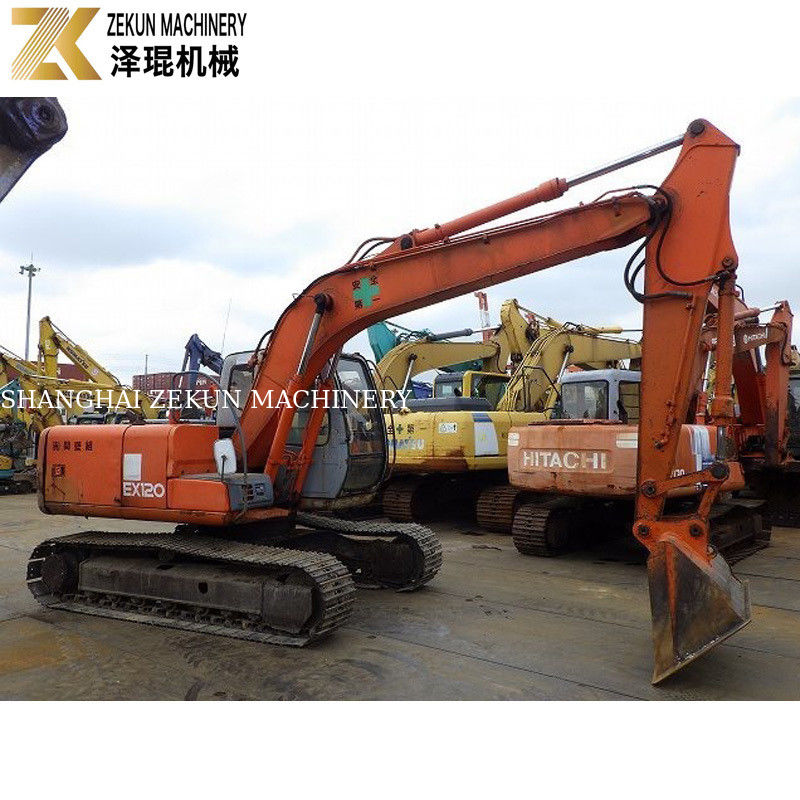 Hitachi EX120 Excavator EX 120-5 avec des heures faibles et 11793 KG Poids de la machine 60,5Kw