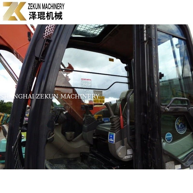 Le Japon a importé 7,5 tonnes d'excavatrice utilisée Hitachi ZX75 moteur Isuzu ZX75US-A pour l'agriculture