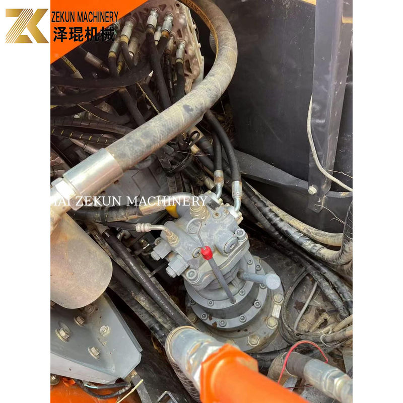 Excavateur Hitachi ZX 130-5A Benne avec moteur d'origine et temps de travail réduit
