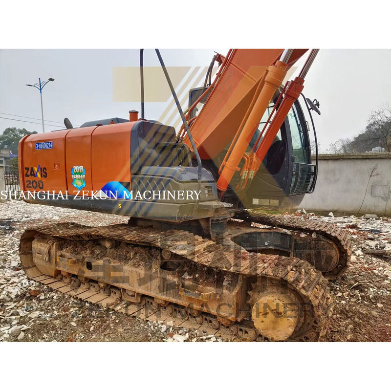 Excavateur Hitachi ZX200-5 d'occasion 20 tonnes originales du Japon pour vos besoins de construction