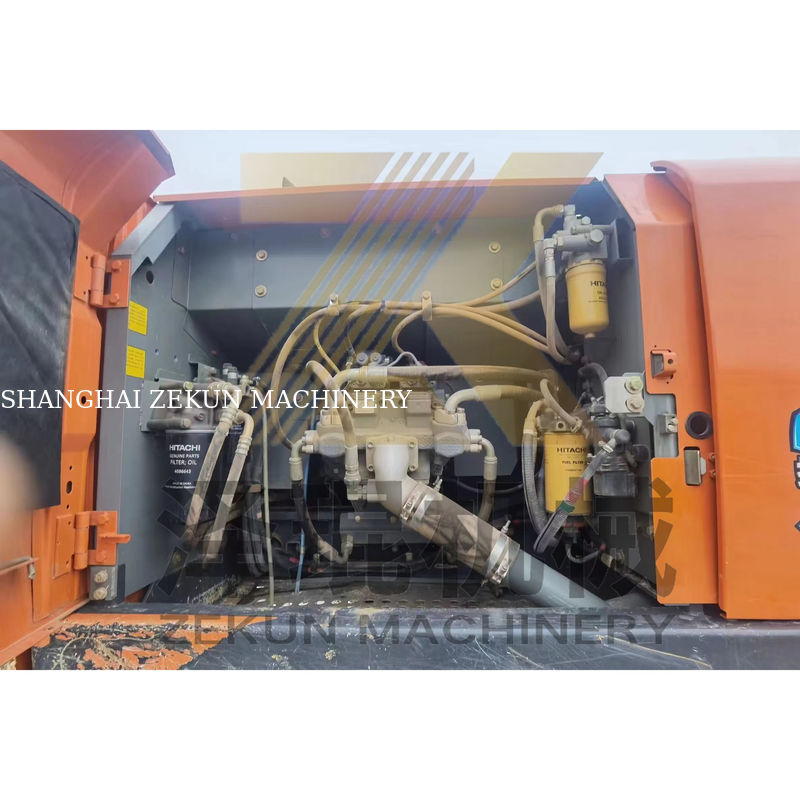 Excavateur Hitachi ZX200-5 d'occasion 20 tonnes originales du Japon pour vos besoins de construction