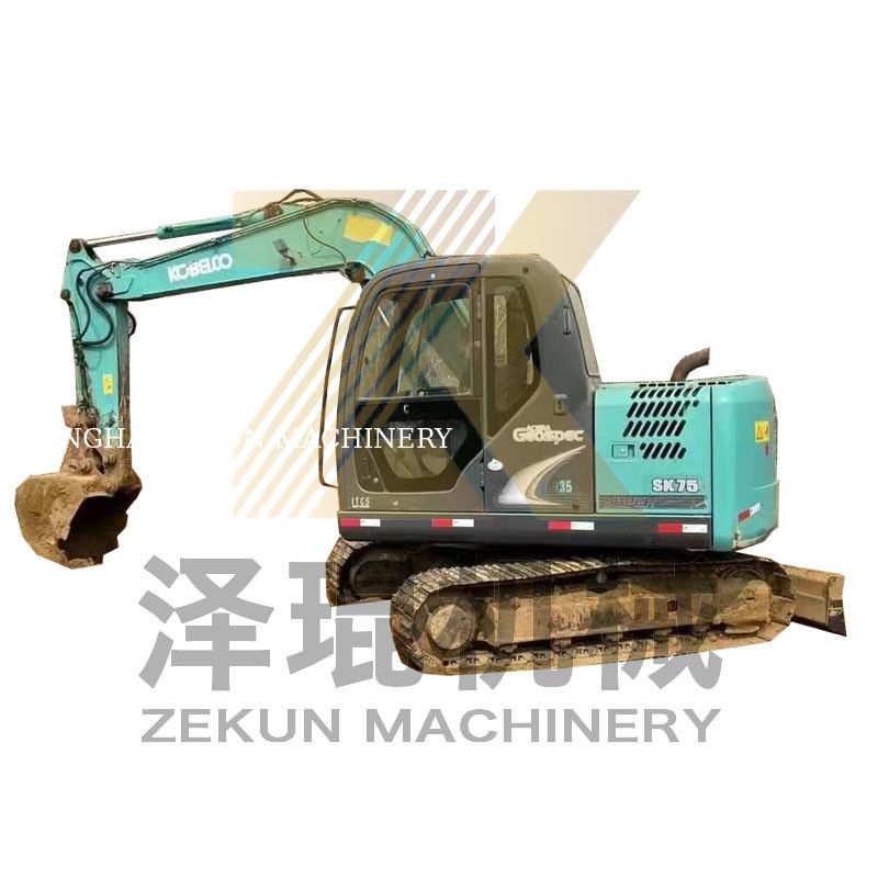 4001-6000 Heures de travail Utilisé Kobelco SK75-8 SR Excavator pour les ventes aux enchères à Shanghai