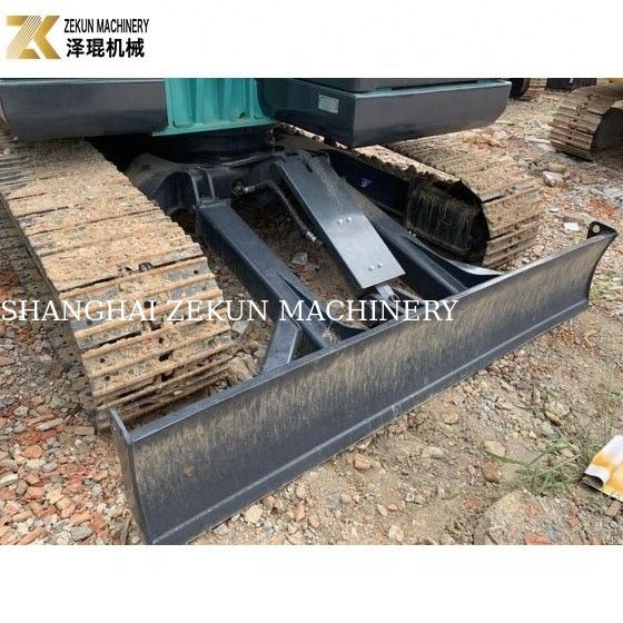 7 tonnes de mini-pelles Kobelco SK 75 SR UR avec moteur ISUZU et pompe hydraulique d'origine