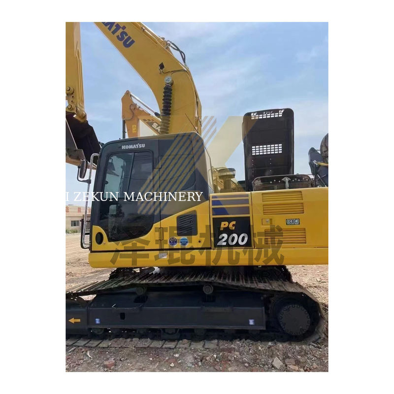 Utilisée Komatsu PC200-8 PC200 Excavator Machine de déplacement de terre avec une capacité de seau de 0,8m3