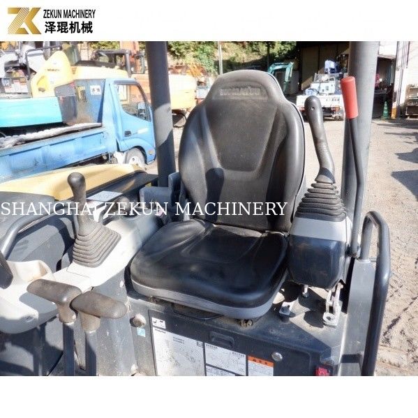 Japon Petite charpenteuse de 5,5 tonnes Utilisée Komatsu PC55 Excavatrice PC55MR PC55MR-2 manuel