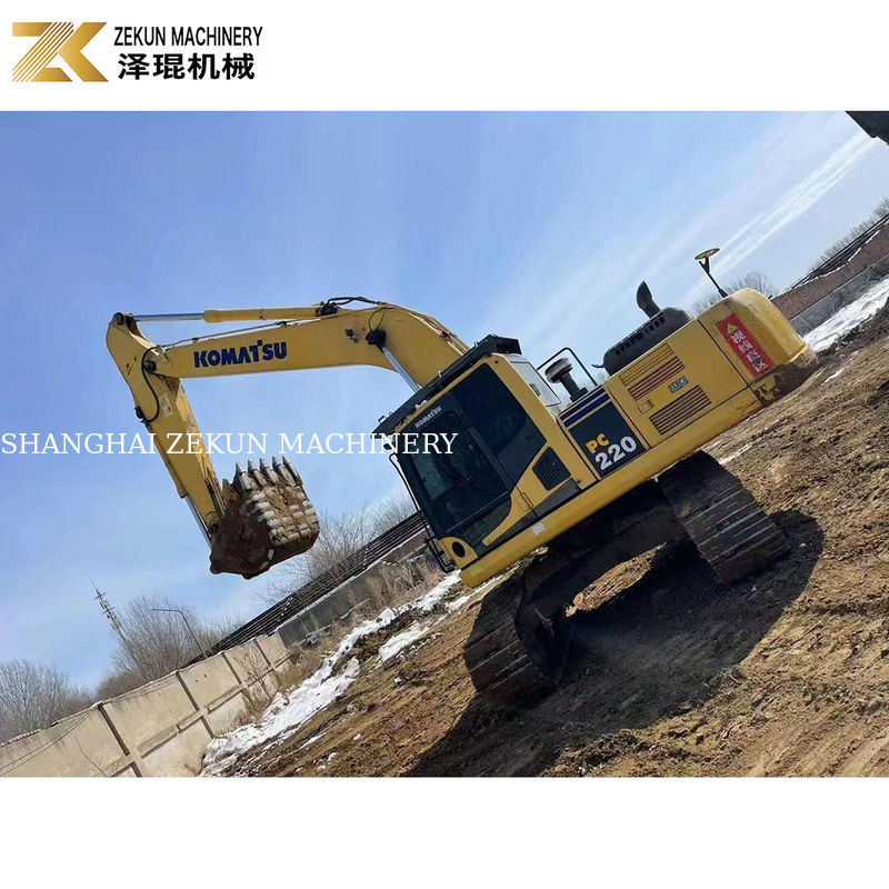 Excavatrice japonaise Komatsu PC200-8MO d'origine avec une capacité de seau de 1,4 m3 en bon état