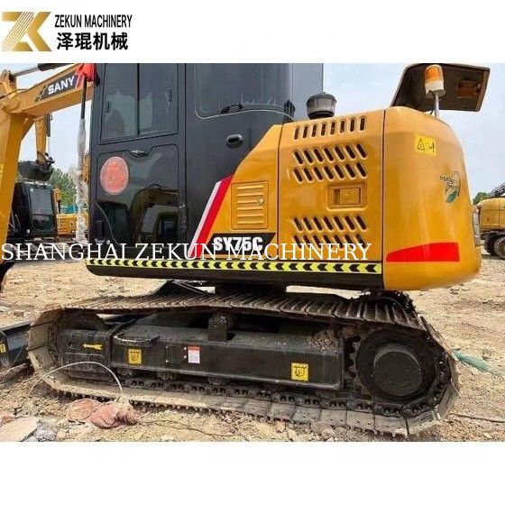 Excavateur Sany SY75 d'occasion avec une capacité de seau de 0,28 m3 et 2001-4000 heures de travail