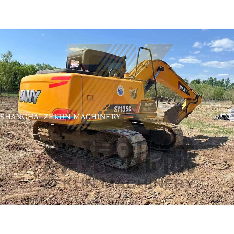 Sany SY135 Pro Crawler Excavator 0,6 m3 Capacité du seau 2001-4000 Heures de travail utilisées