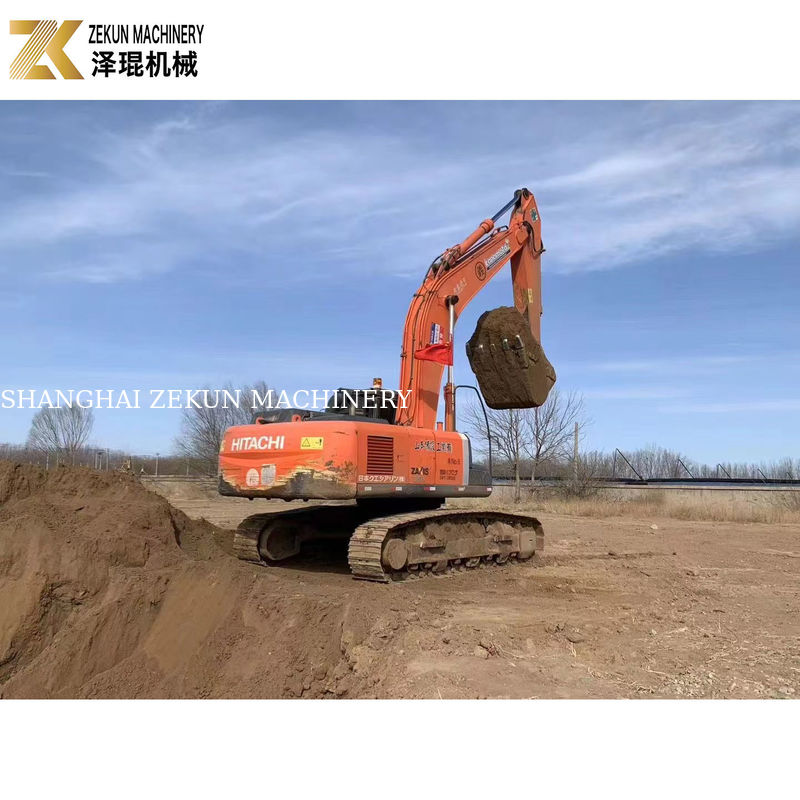 Excavateur HITACHI ZX350-3 en bon état avec un poids de 35 tonnes