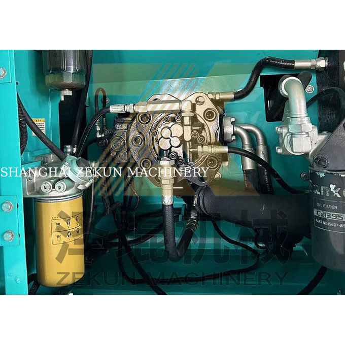Excavateur Kobelco SK200-8 d'occasion de 20 tonnes avec un temps de travail réduit du Japon