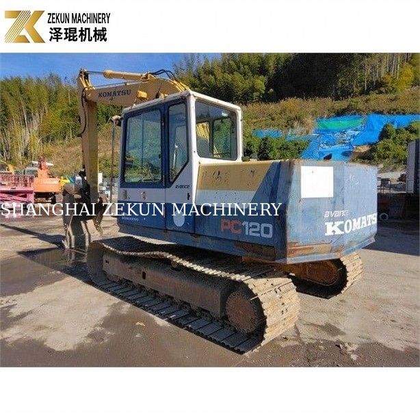 Petite excavatrice hydraulique avec 12800 kg de poids Komatsu PC 120-5 en bon état