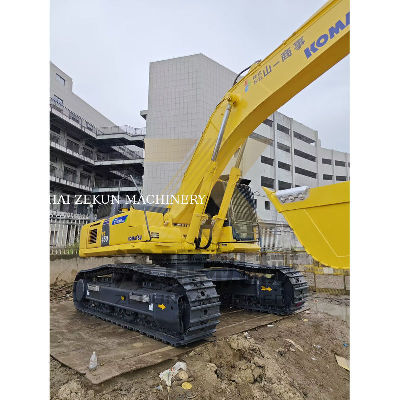 Excavateur à rampe utilisée Komatsu PC450-8 45 tonnes avec 3000-4000 heures de travail