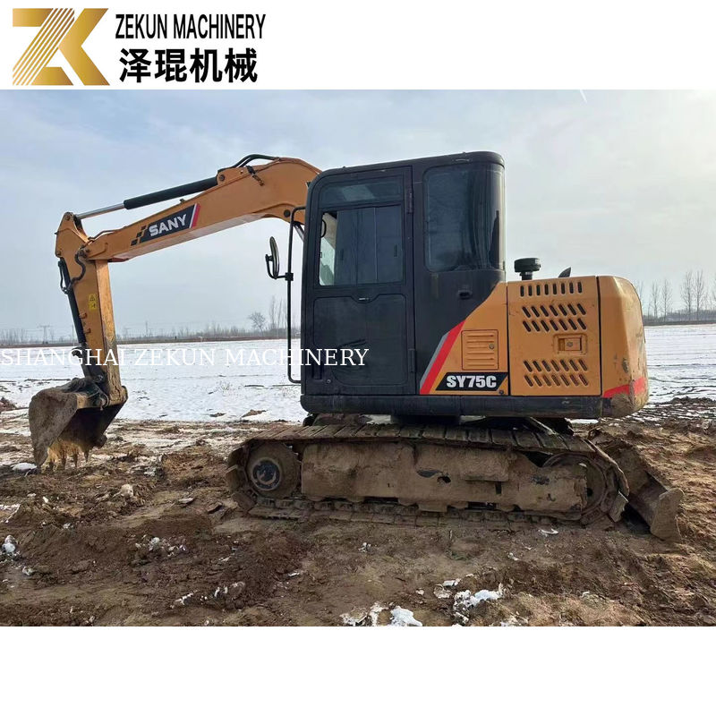 Excavateurs SANY 75C utilisés avec et heures de travail 2001-4000 Poids de la machine seulement 7500 KG