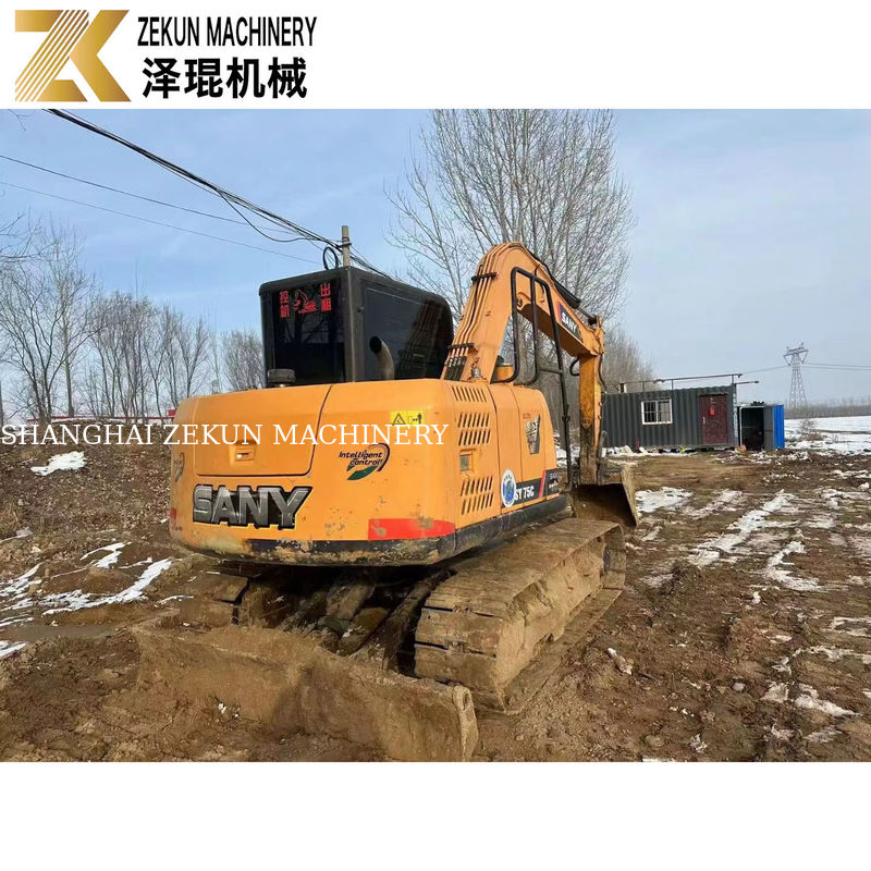 Excavateurs SANY 75C utilisés avec et heures de travail 2001-4000 Poids de la machine seulement 7500 KG