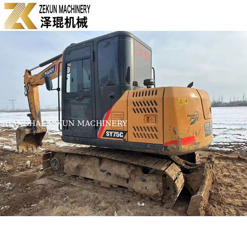 Excavateurs SANY 75C utilisés avec et heures de travail 2001-4000 Poids de la machine seulement 7500 KG