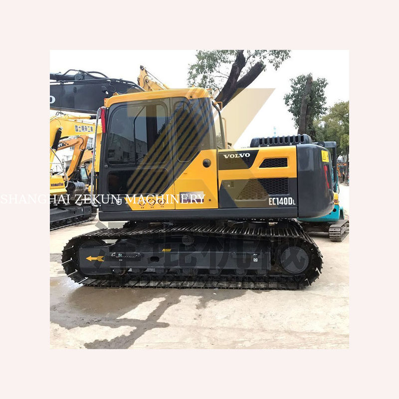 Excavateur Volvo EC140DL Excavateur d'occasion de 14 tonnes avec d'autres marques de vannes hydrauliques
