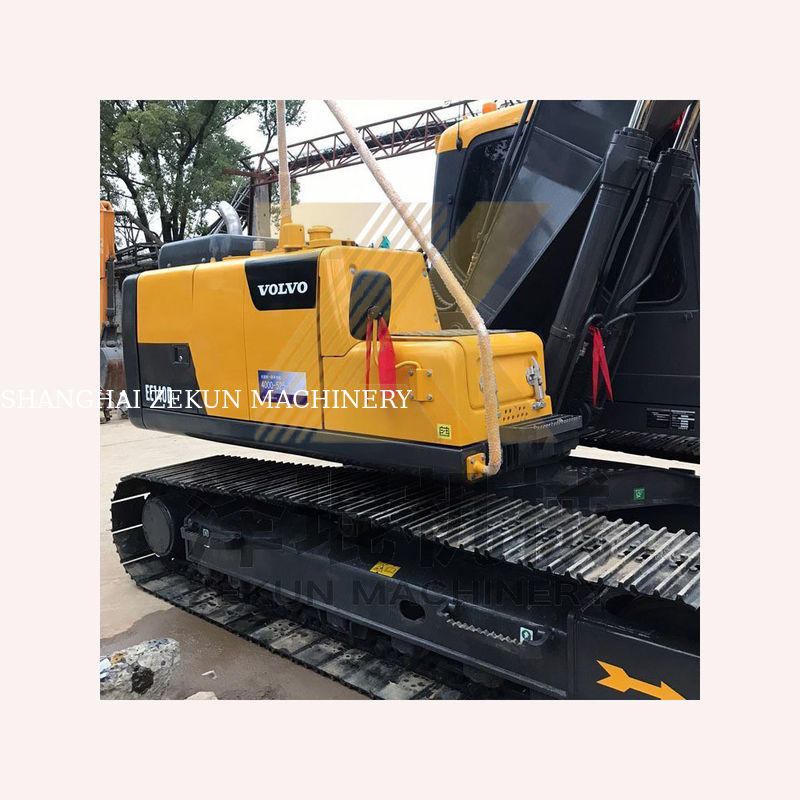 Excavateur Volvo EC140DL Excavateur d'occasion de 14 tonnes avec d'autres marques de vannes hydrauliques