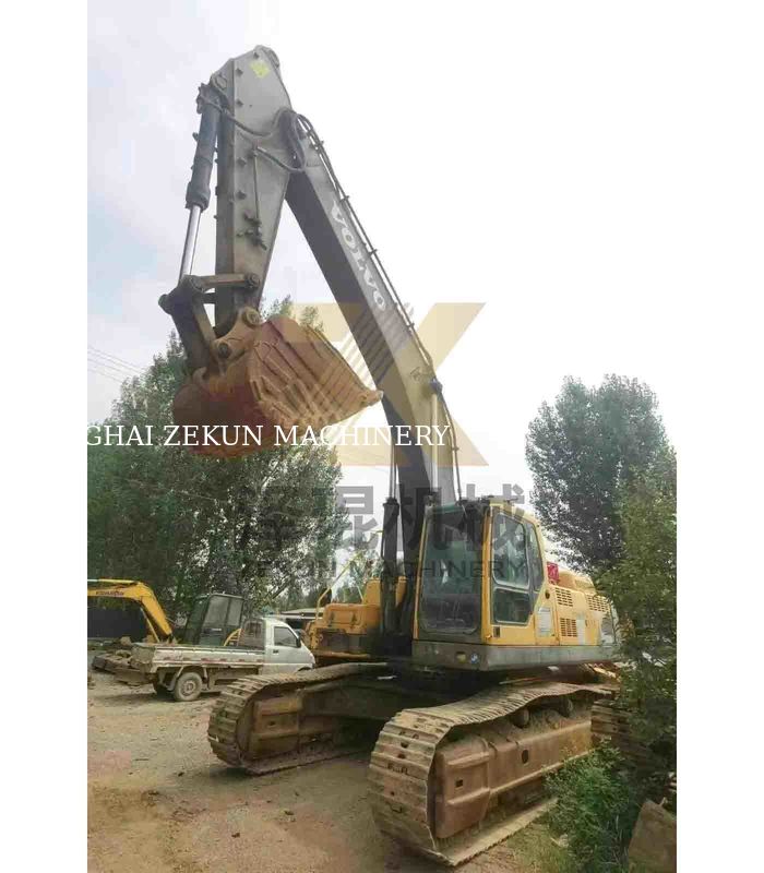 Volvo EC460BLC Excavatrice à rampe avec pompe hydraulique de 245 kW d'occasion en bon état