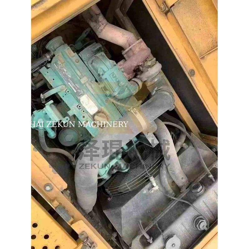 Volvo EC140DL Excavateur d'occasion de 14 tonnes avec un temps de travail réduit et un cylindre hydraulique durable