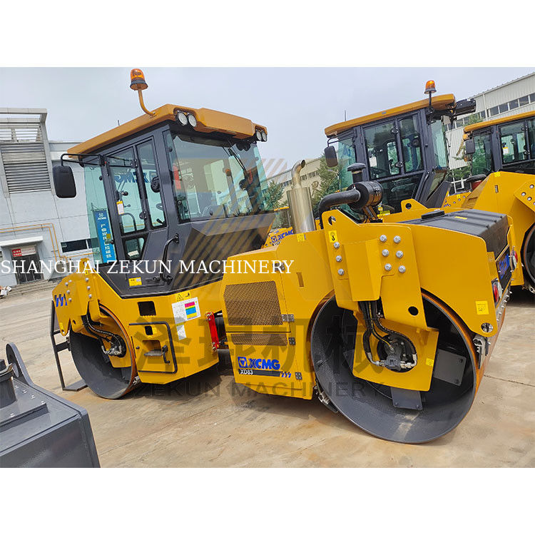 8 tonnes XCMG XD83 double rouleau à tambour EU Phase II Équipement de construction routière